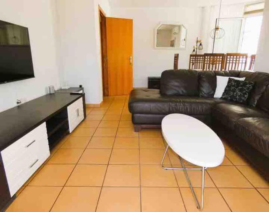 Vibrant Central Albir Pad L'Alfas del Pi Bagian luar foto